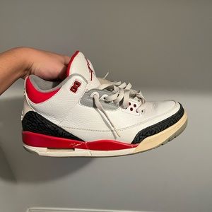 Air Jordan 3 Fire Red